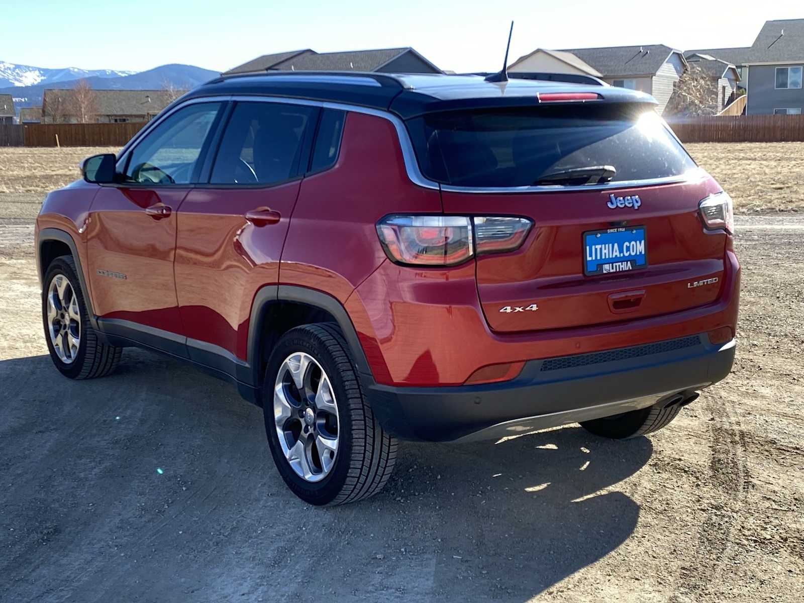 Thumbnail: 2018 Jeep Compass - 12