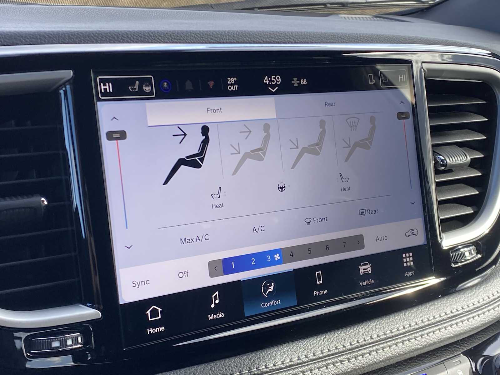 Thumbnail: 2026 Chrysler Pacifica - 24