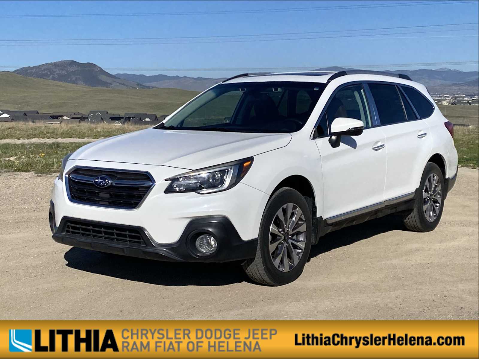 2018 Subaru Outback 2.5i Touring's photo