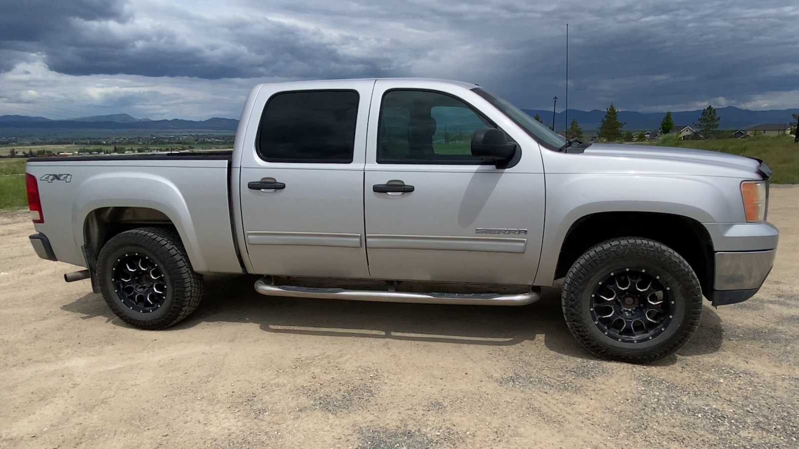 Used 2011 GMC Sierra 1500 SL with VIN 3GTP2UEA1BG144379 for sale in Helena, MT
