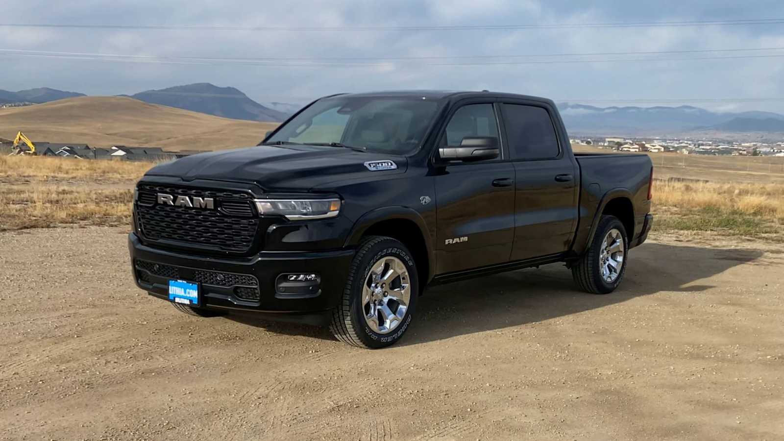 Thumbnail: 2026 RAM 1500 - 4