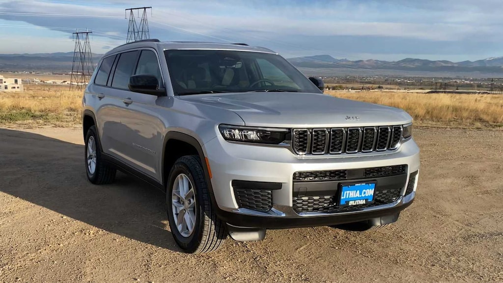 New 2025 Jeep Grand Cherokee L LAREDO X 4X4 Sport Utility