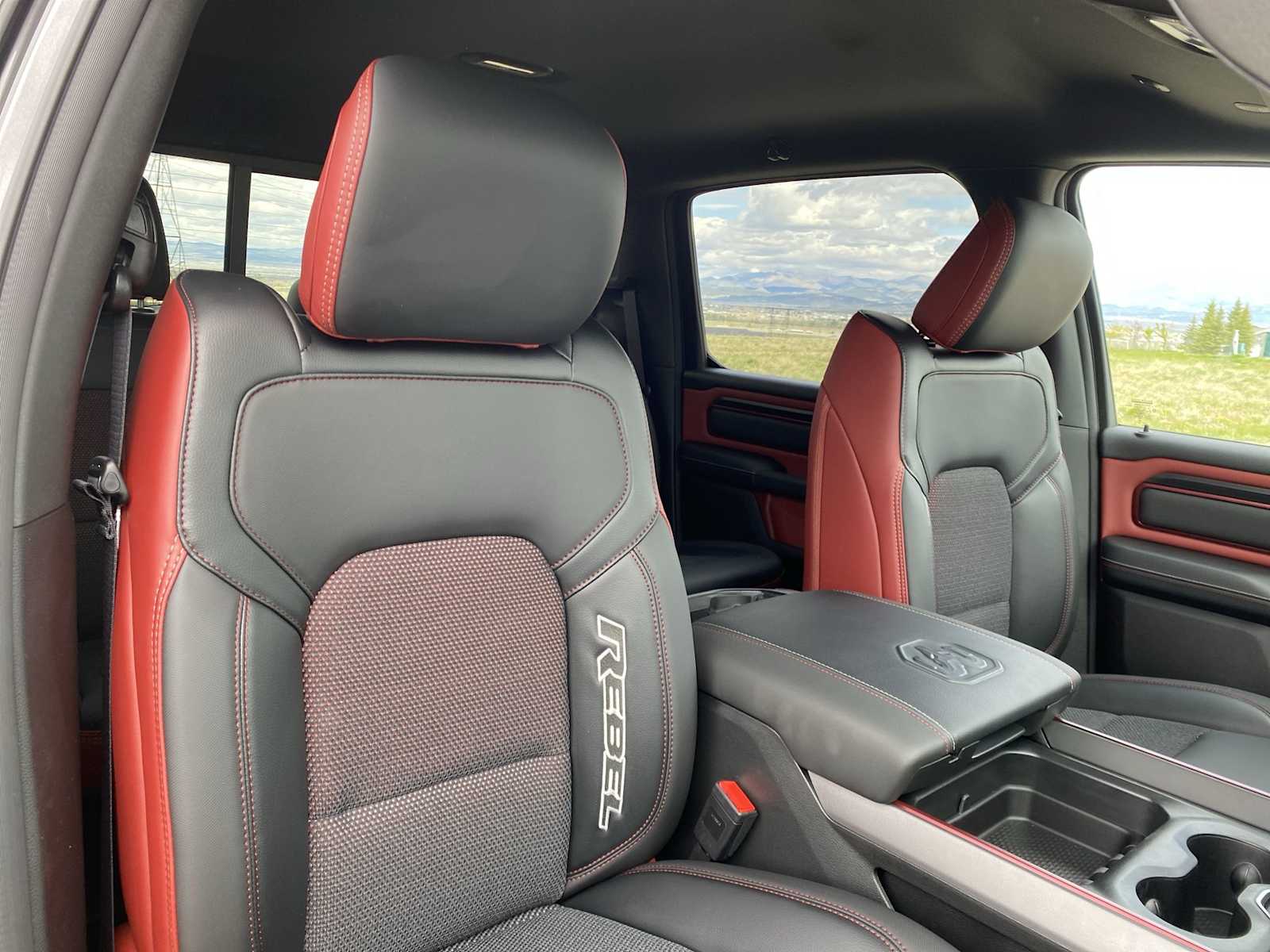 Thumbnail: 2026 RAM 1500 - 17