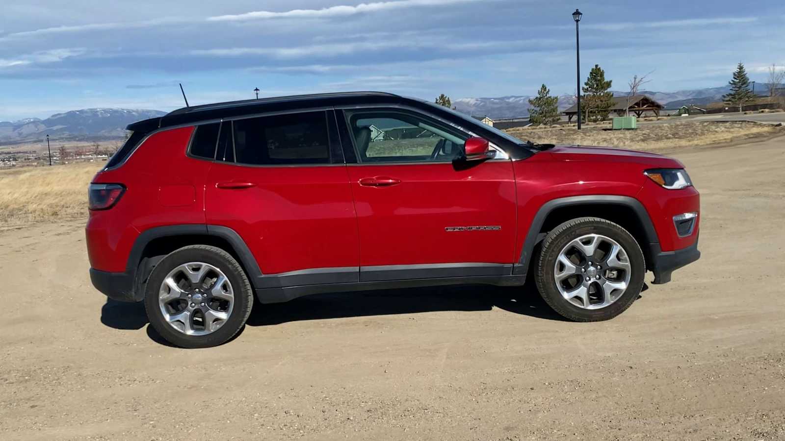 Thumbnail: 2018 Jeep Compass - 9