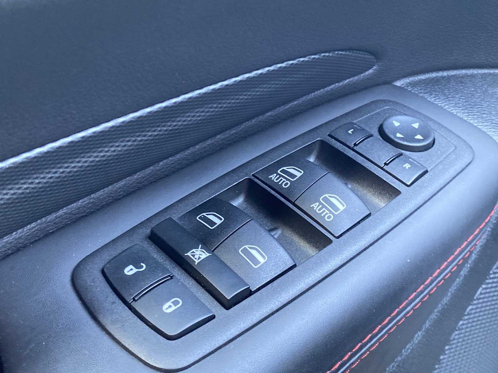 Thumbnail: 2023 Dodge Durango - 19