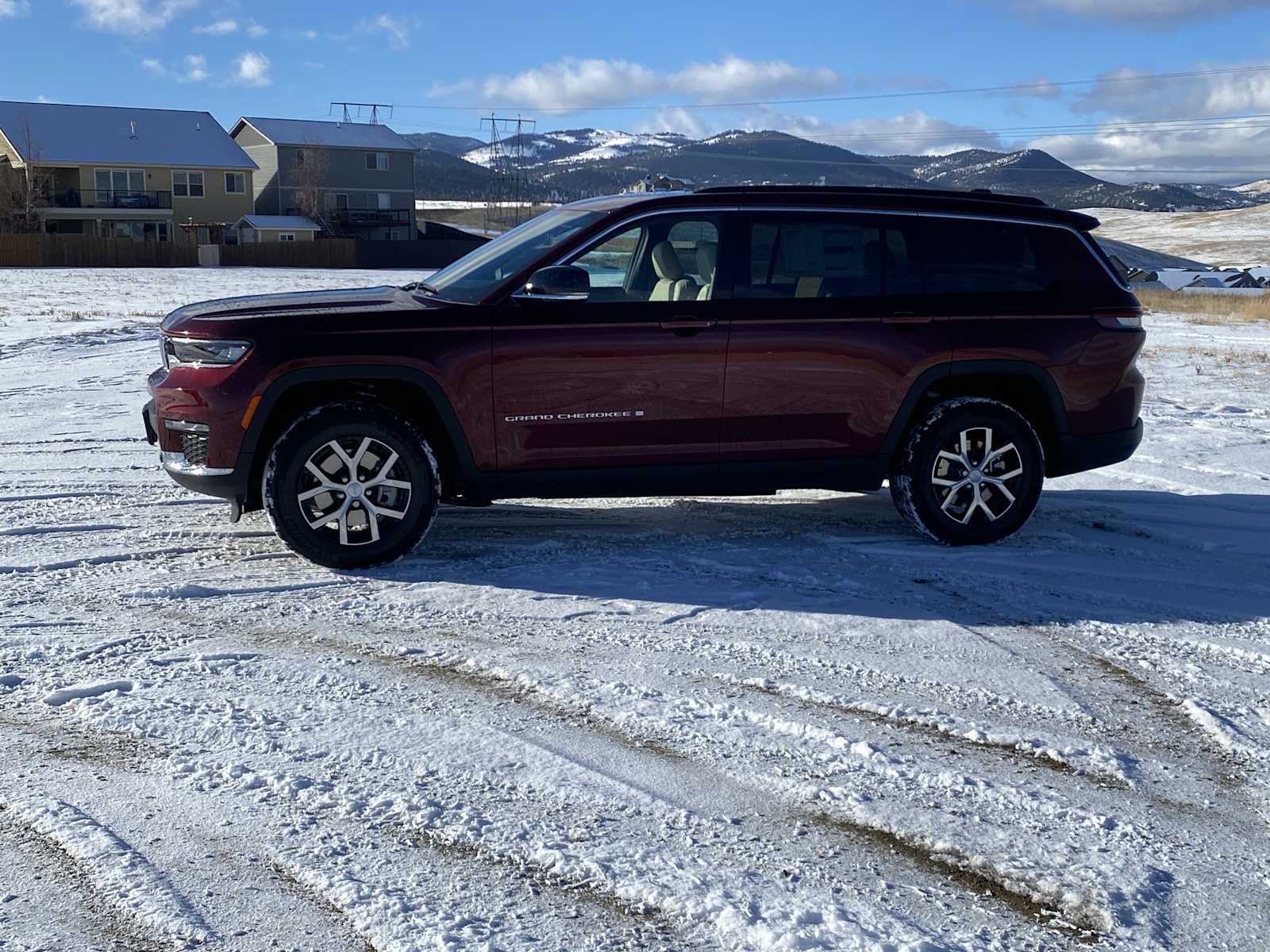 Thumbnail: 2025 Jeep Grand Cherokee - 10