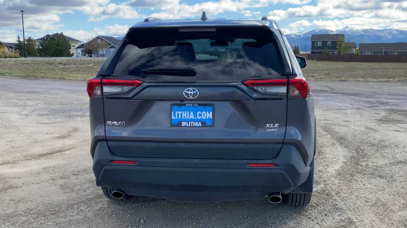 Thumbnail: 2023 Toyota RAV4 - 8