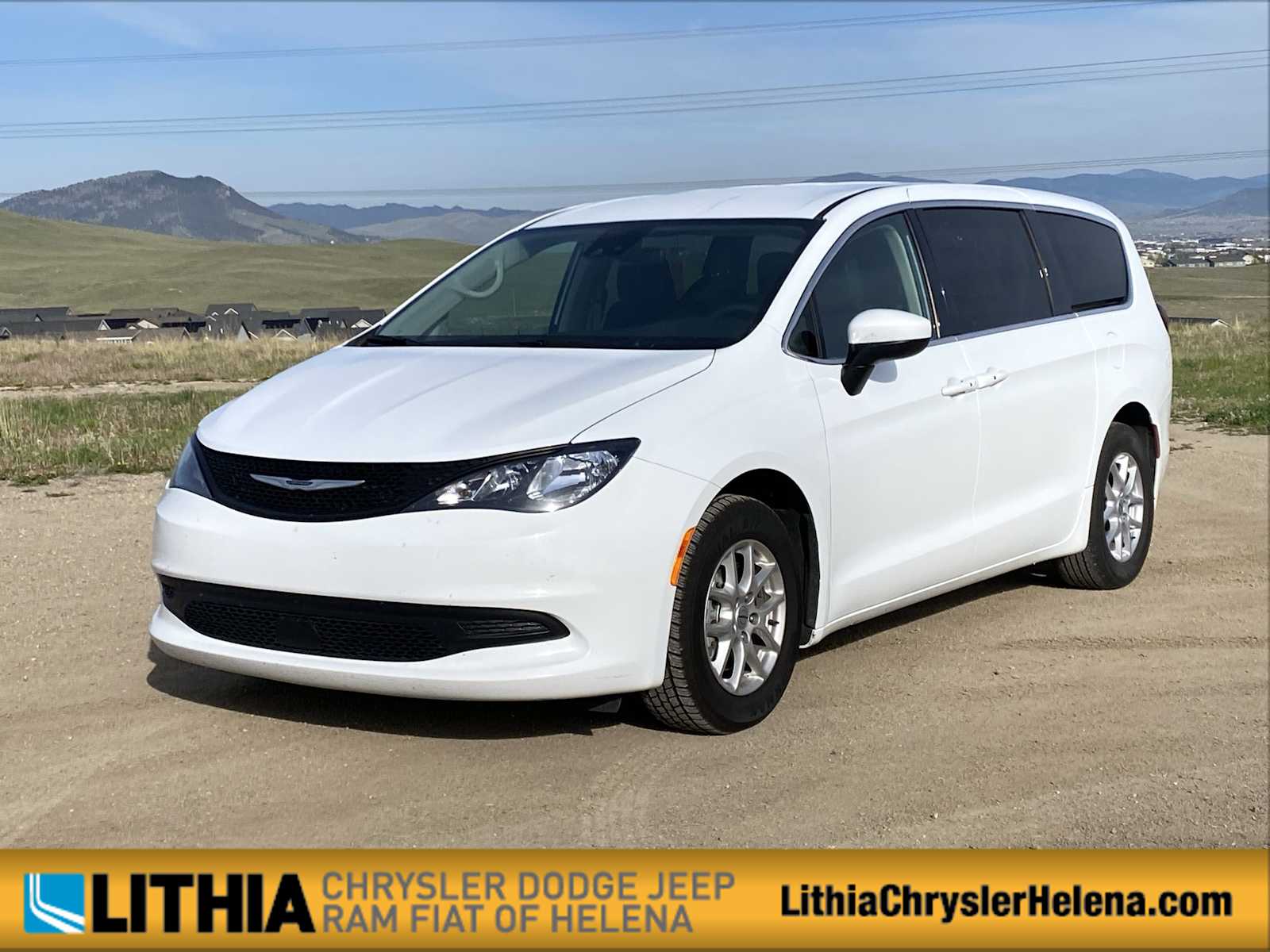 Thumbnail: 2023 Chrysler Voyager - 1