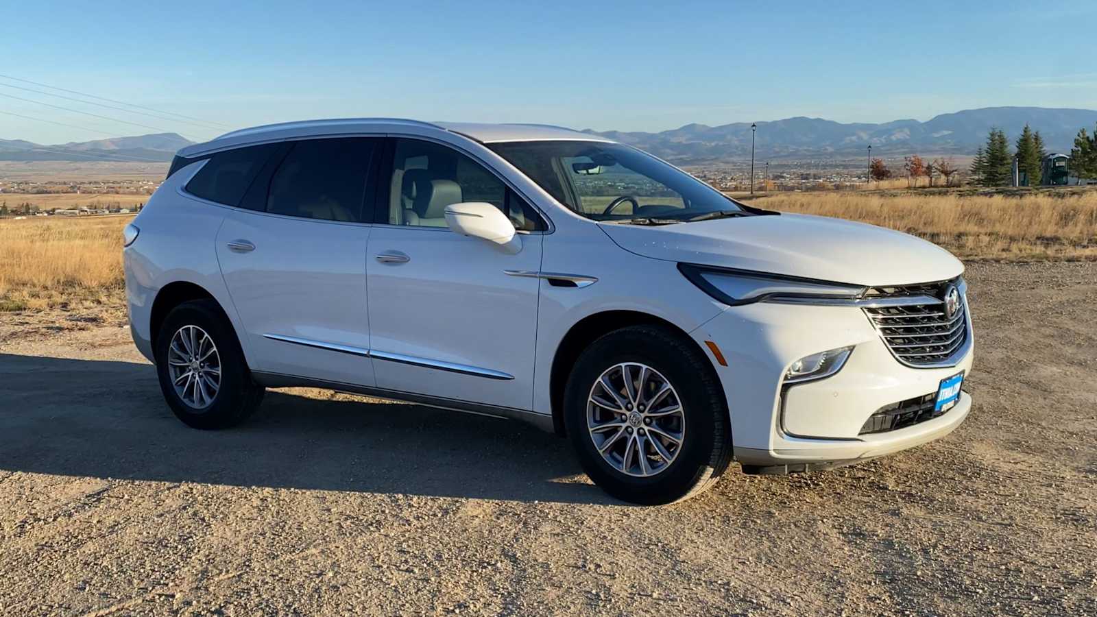 2024 Buick Enclave Premium photo 2