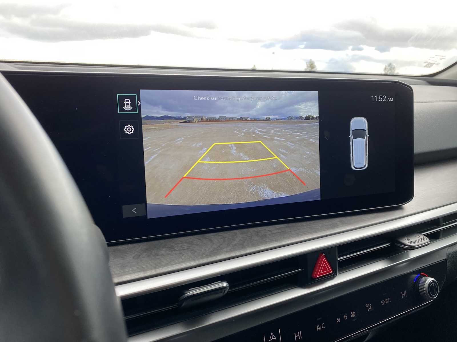 Thumbnail: 2024 Kia Sorento - 23