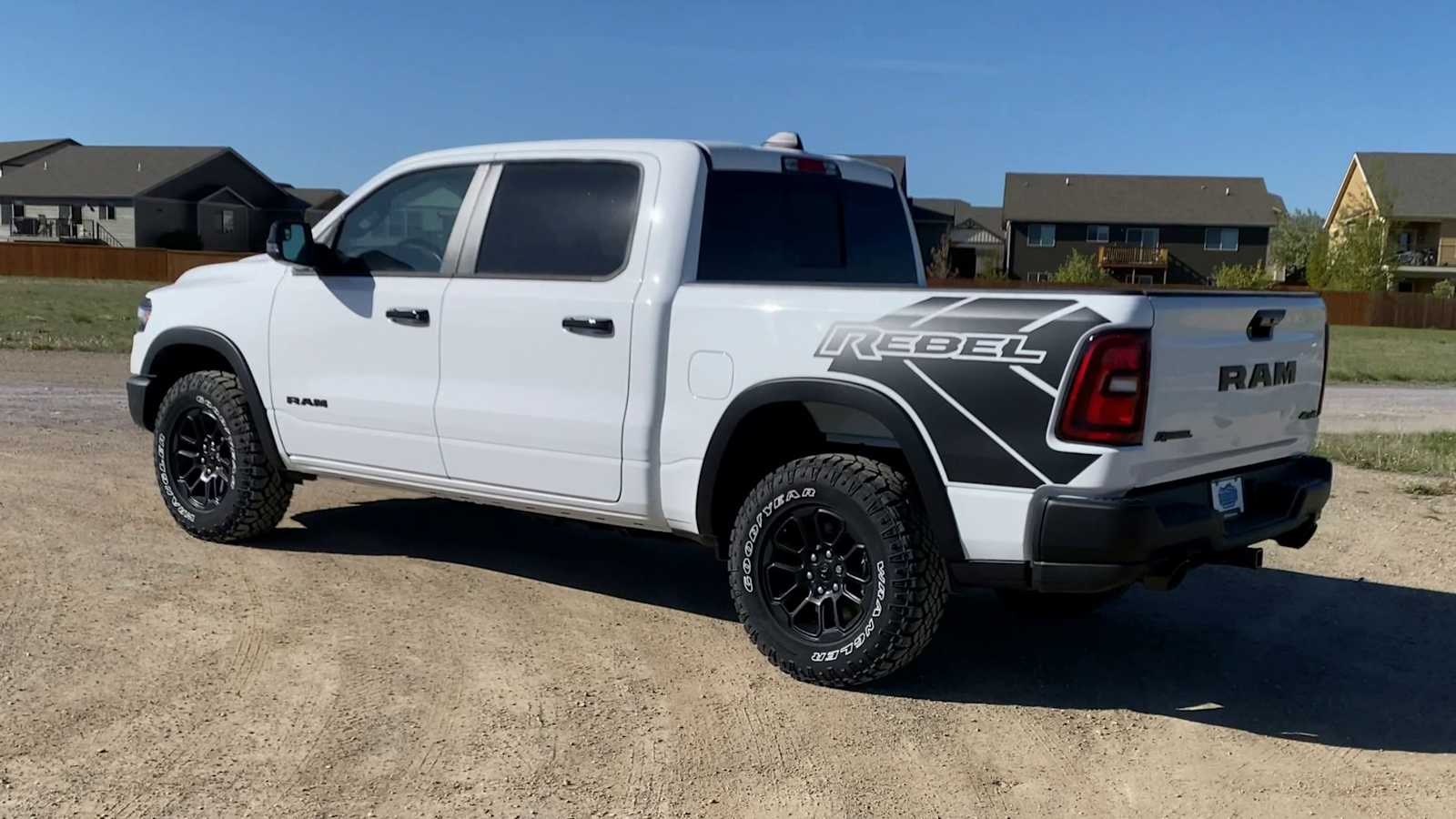 Thumbnail: 2026 RAM 1500 - 2