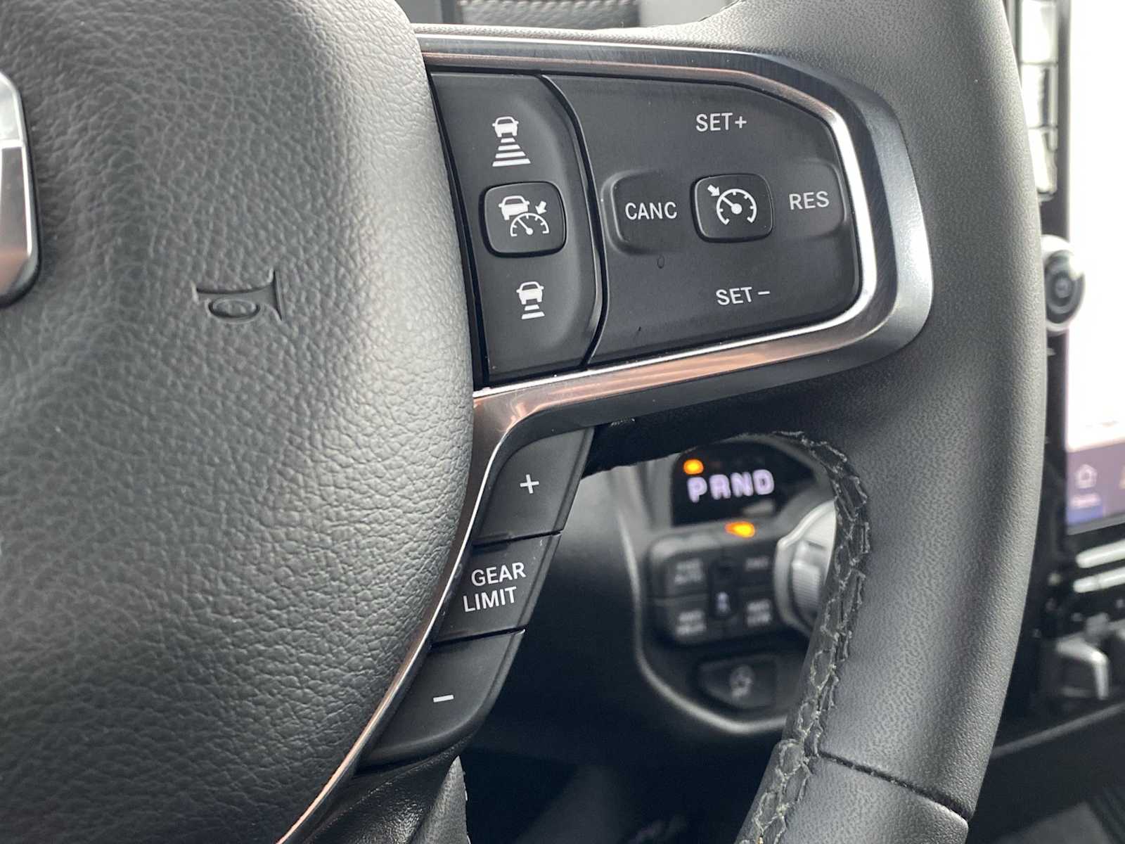 Thumbnail: 2025 RAM 1500 - 25