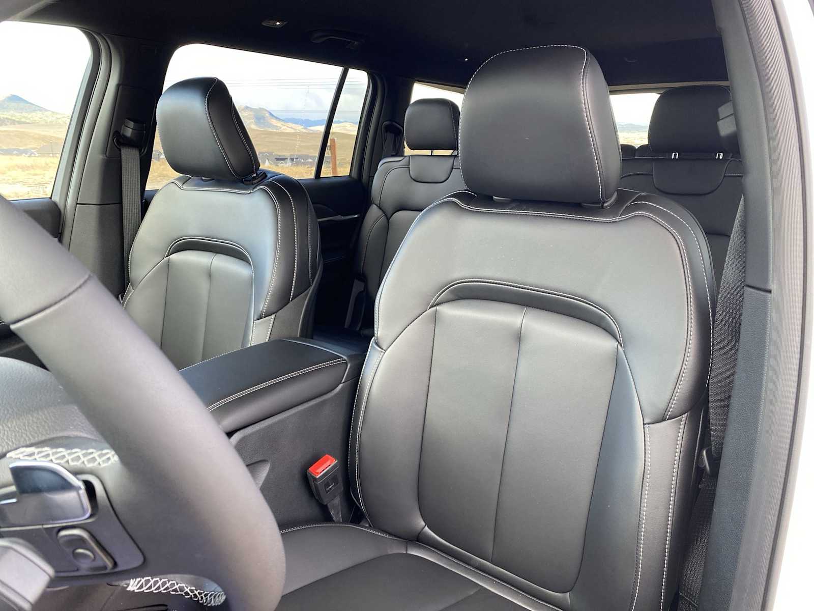 Thumbnail: 2025 Jeep Grand Cherokee - 15