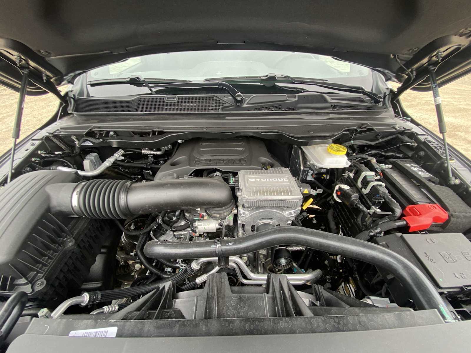 Thumbnail: 2026 RAM 1500 - 40