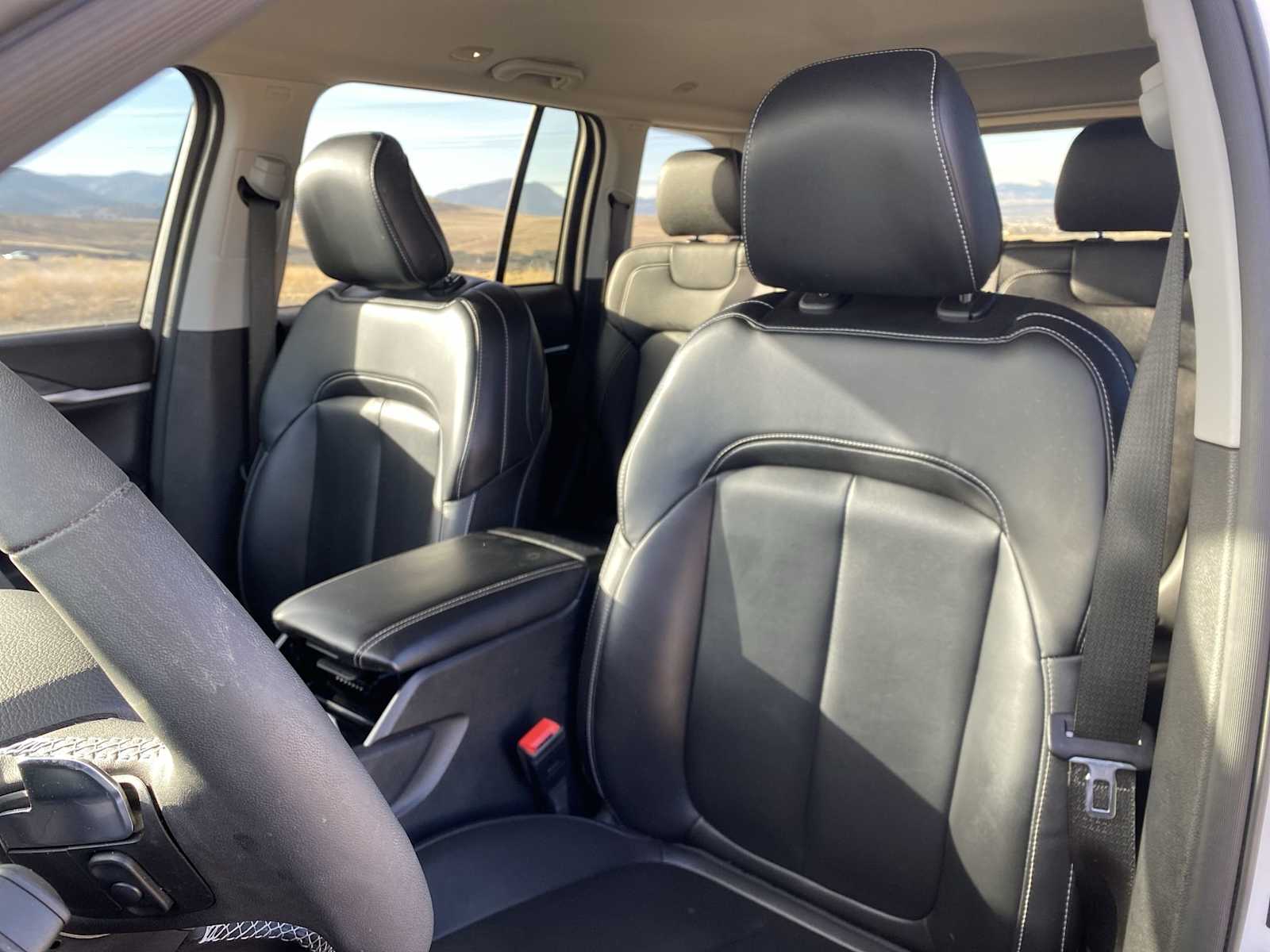 Thumbnail: 2023 Jeep Grand Cherokee - 17