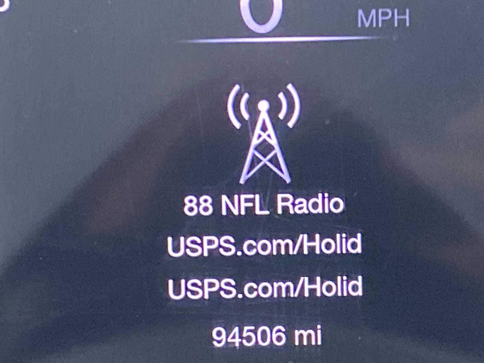 Thumbnail: 2017 Jeep Grand Cherokee - 18