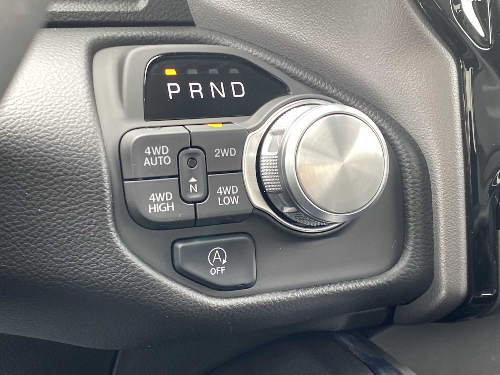 Thumbnail: 2026 RAM 1500 - 25