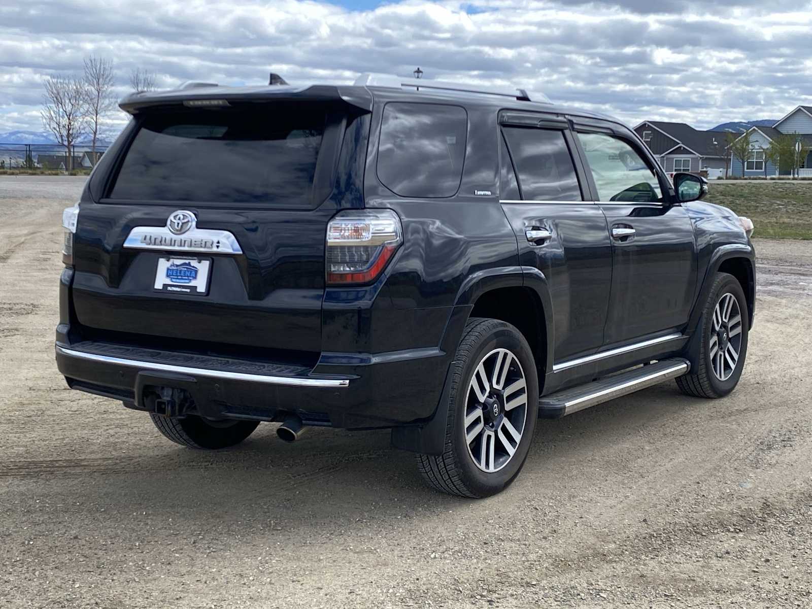 Thumbnail: 2018 Toyota 4Runner - 14
