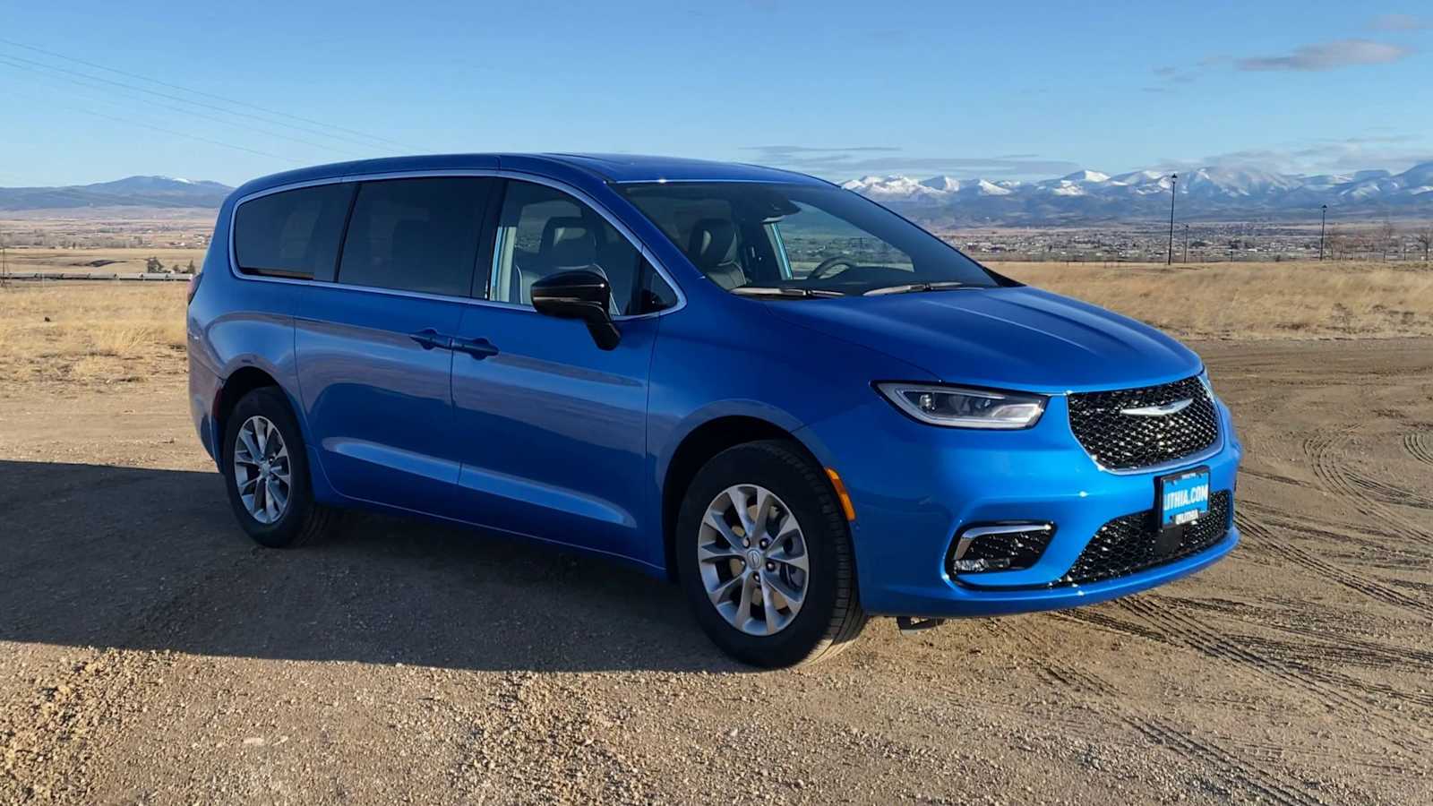 Thumbnail: 2026 Chrysler Pacifica - 2