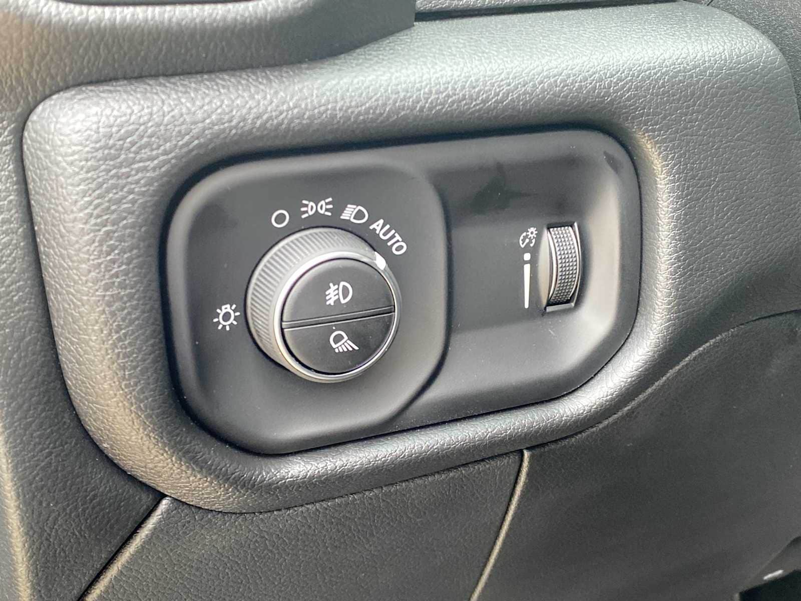 Thumbnail: 2026 RAM 2500 - 22