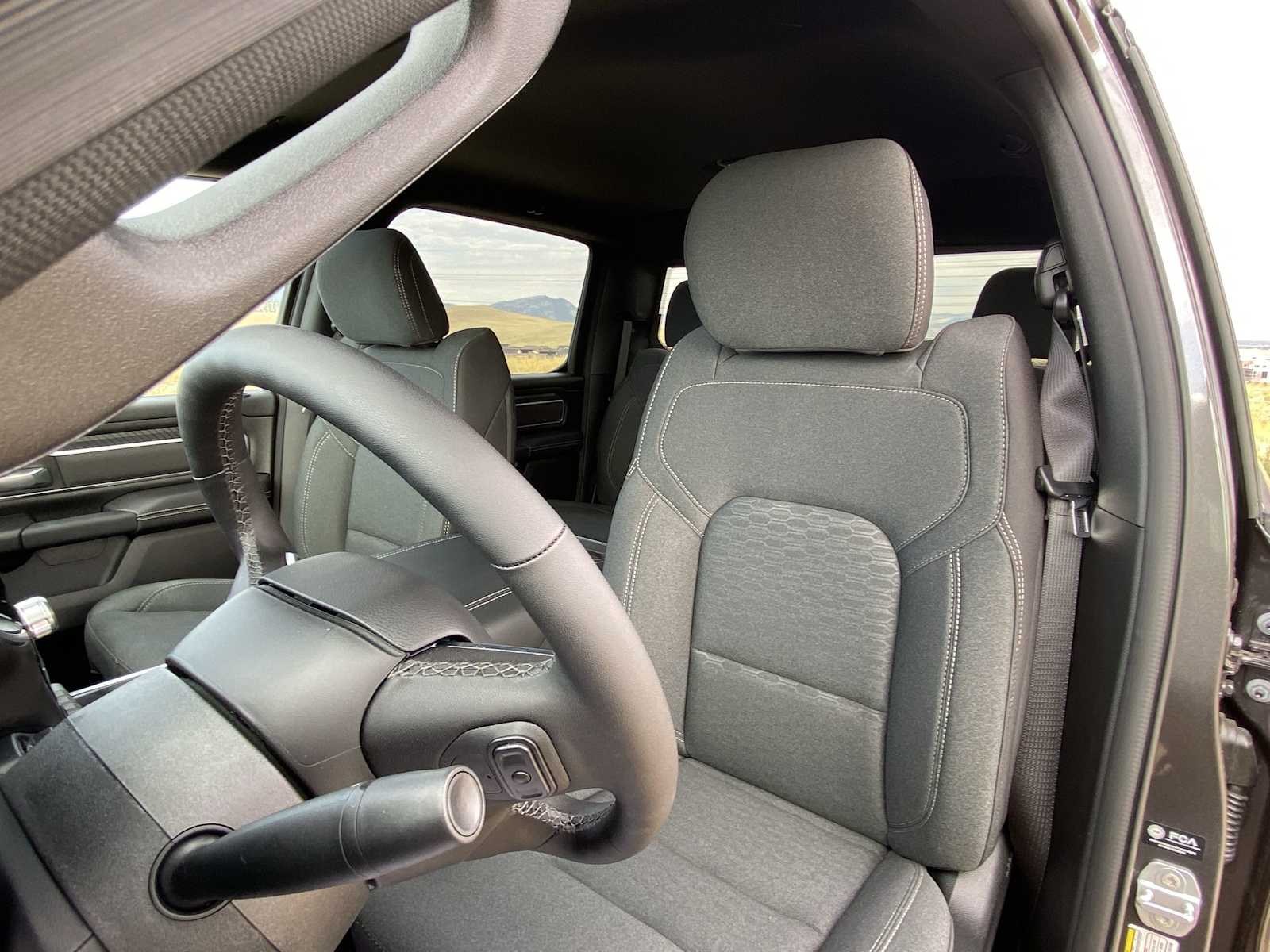 Thumbnail: 2025 RAM 1500 - 15