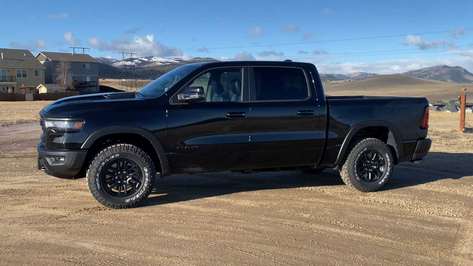 Thumbnail: 2026 RAM 1500 - 9