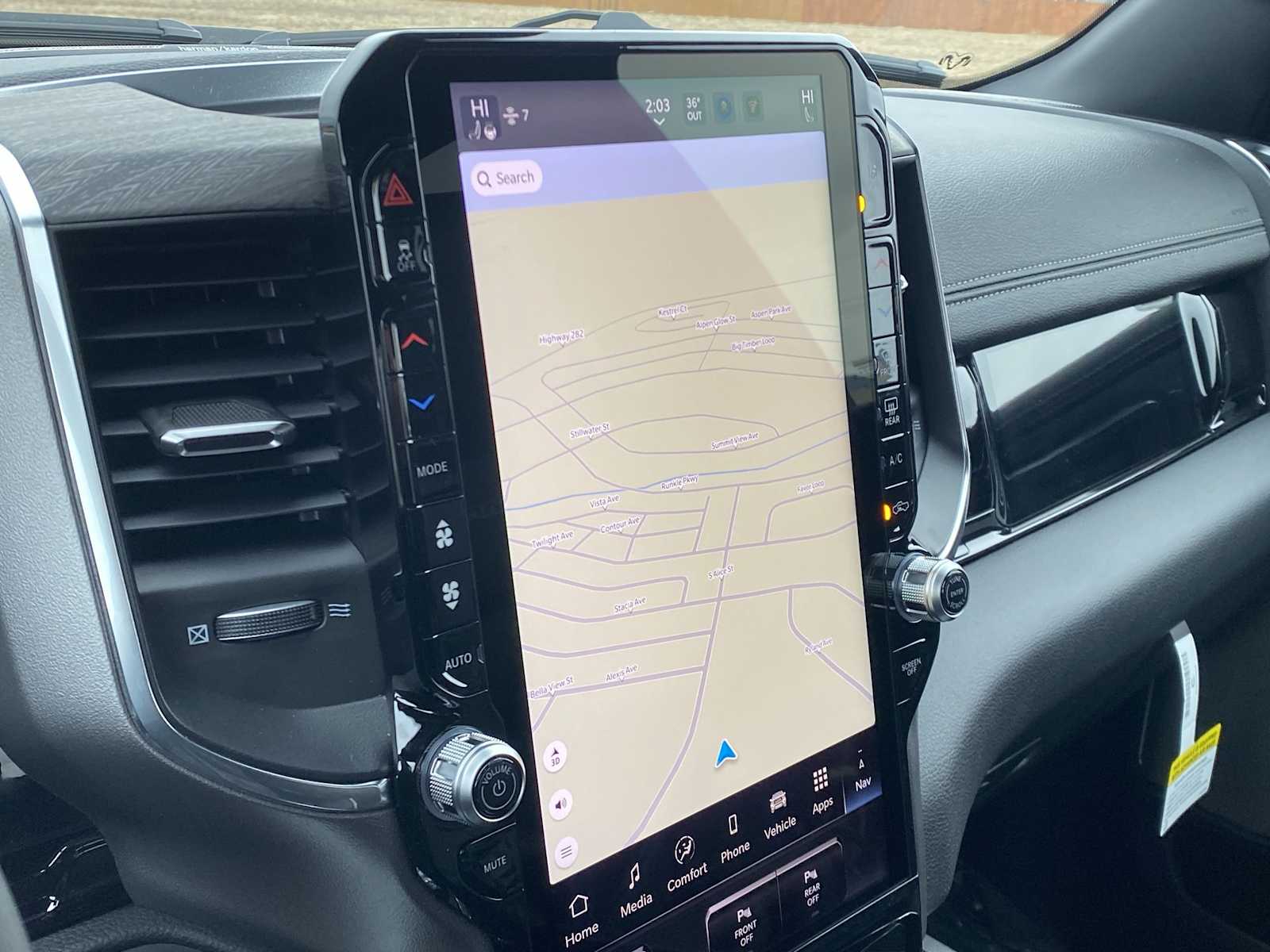 Thumbnail: 2026 RAM 1500 - 26