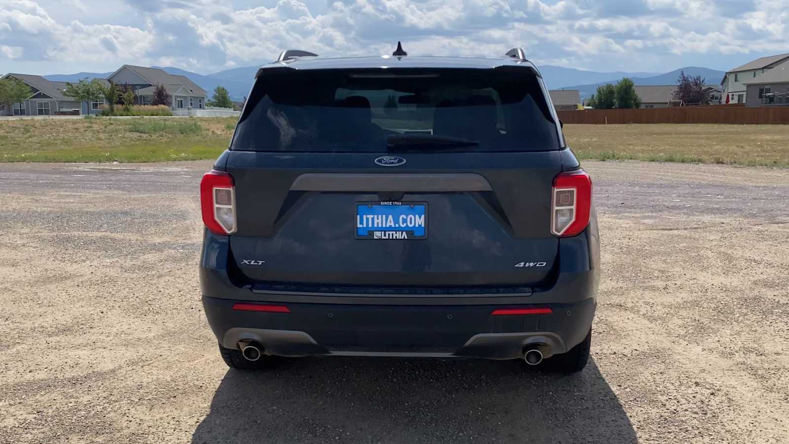 Thumbnail: 2022 Ford Explorer - 7