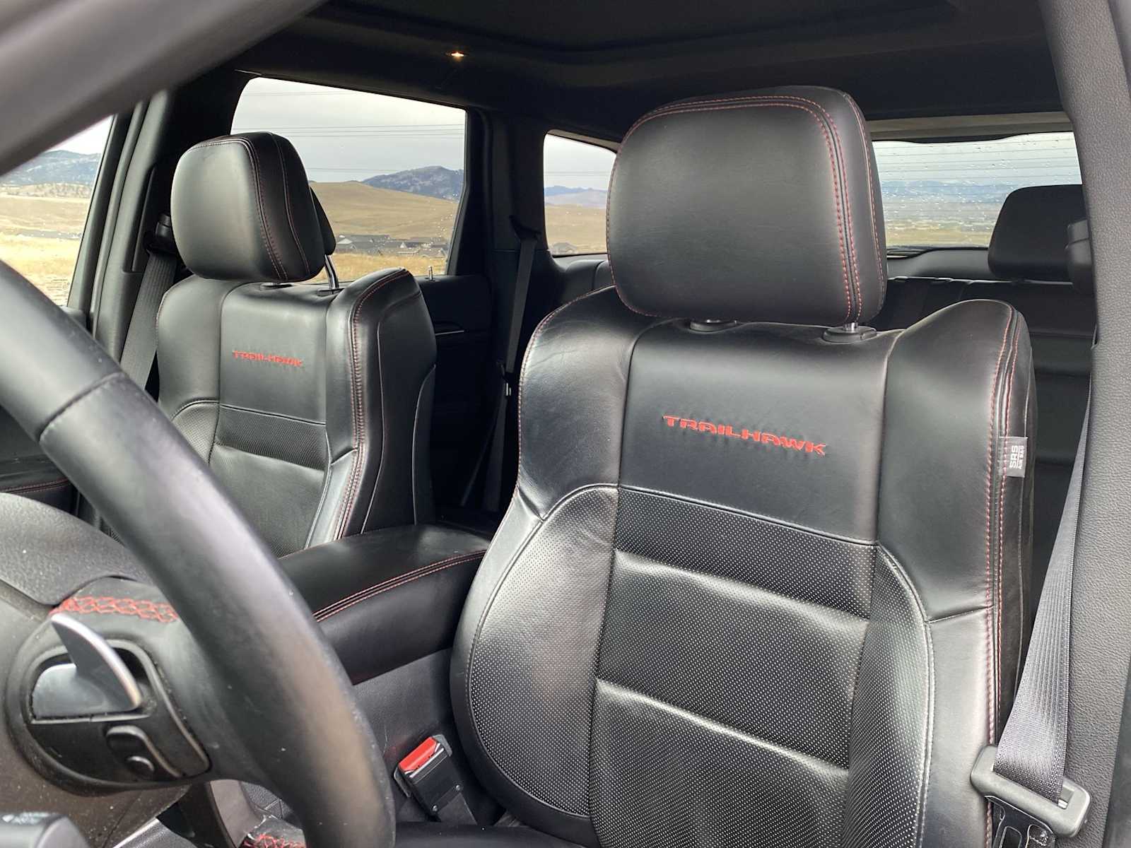 Thumbnail: 2017 Jeep Grand Cherokee - 15