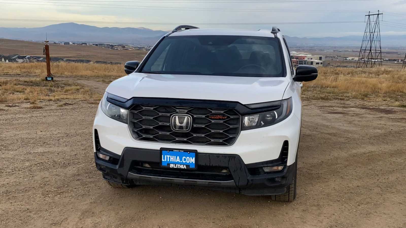 2023 Honda Passport TrailSport photo 2