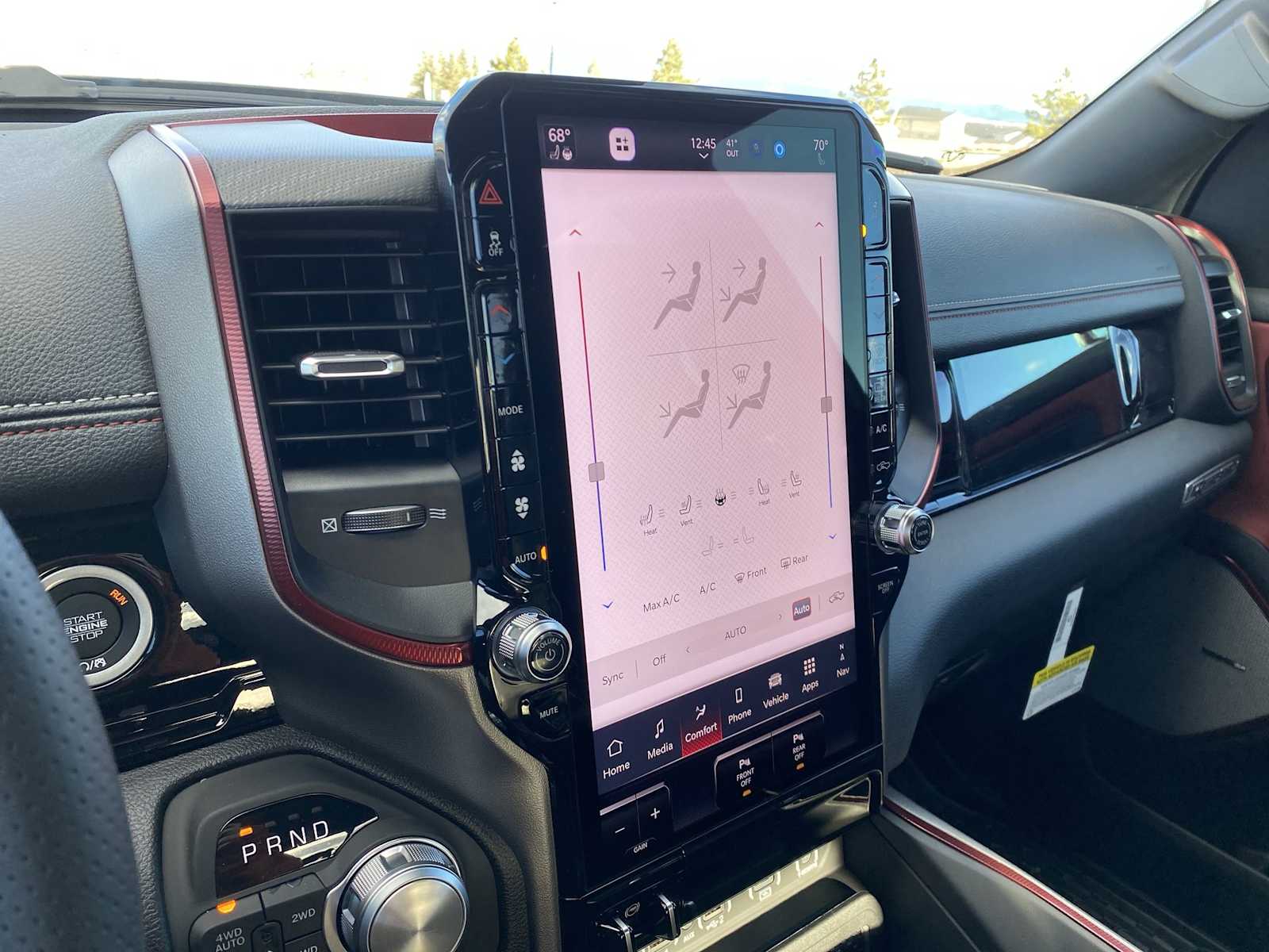 Thumbnail: 2026 RAM 1500 - 28