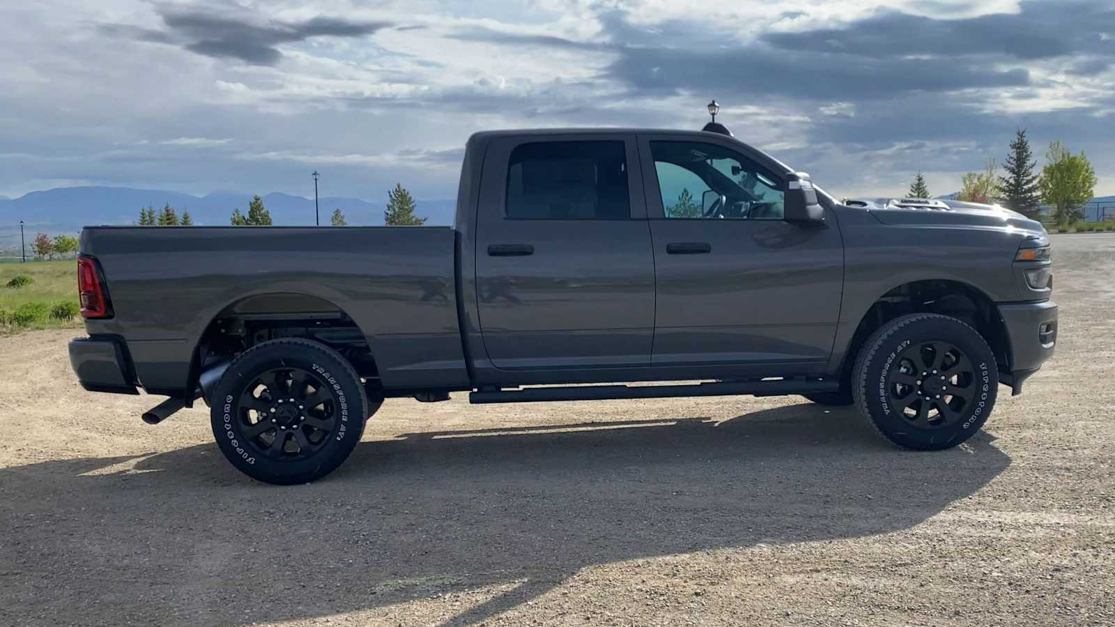 Thumbnail: 2026 RAM 2500 - 9