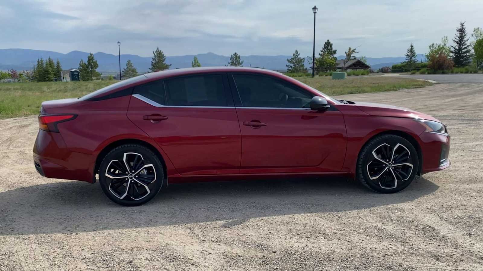 Thumbnail: 2023 Nissan Altima - 9
