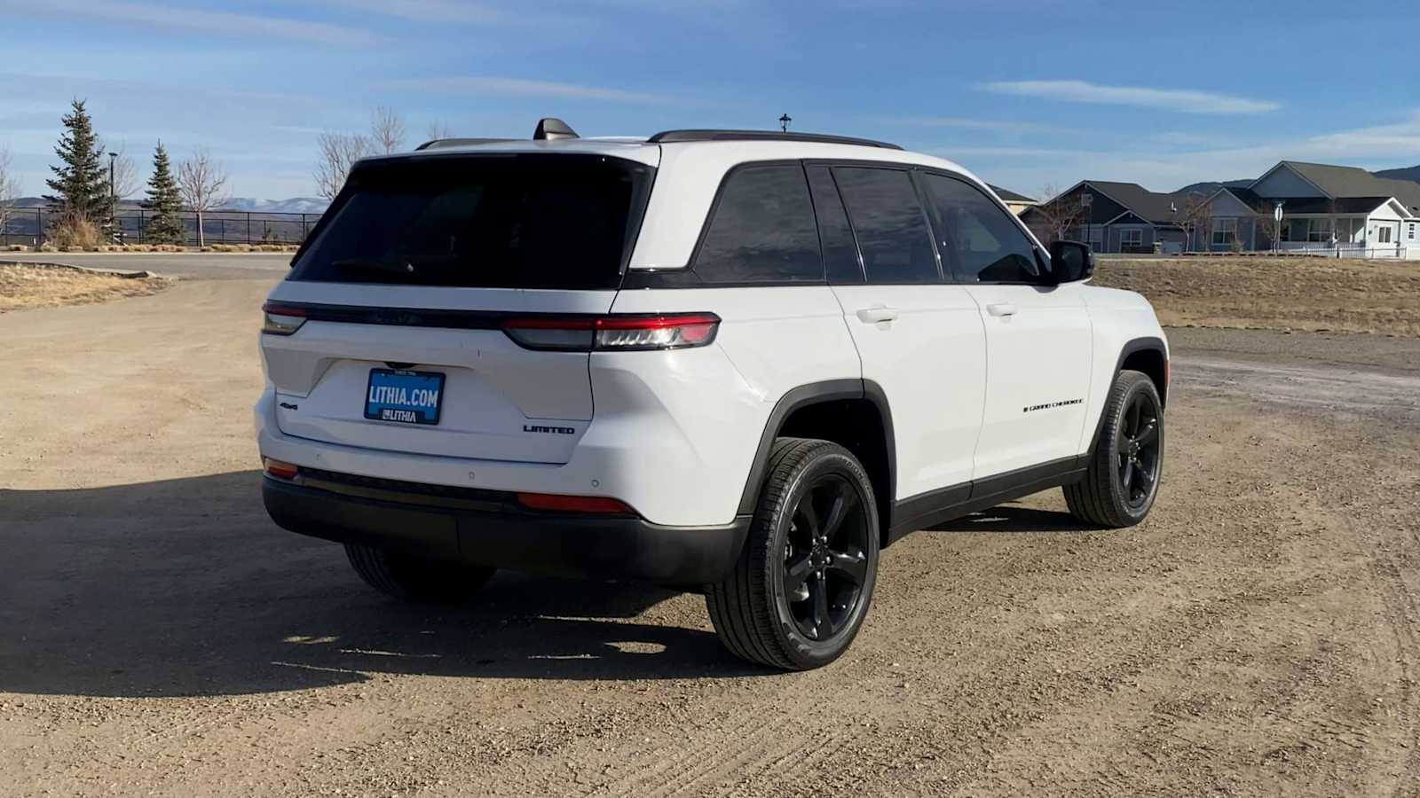 Thumbnail: 2023 Jeep Grand Cherokee - 7