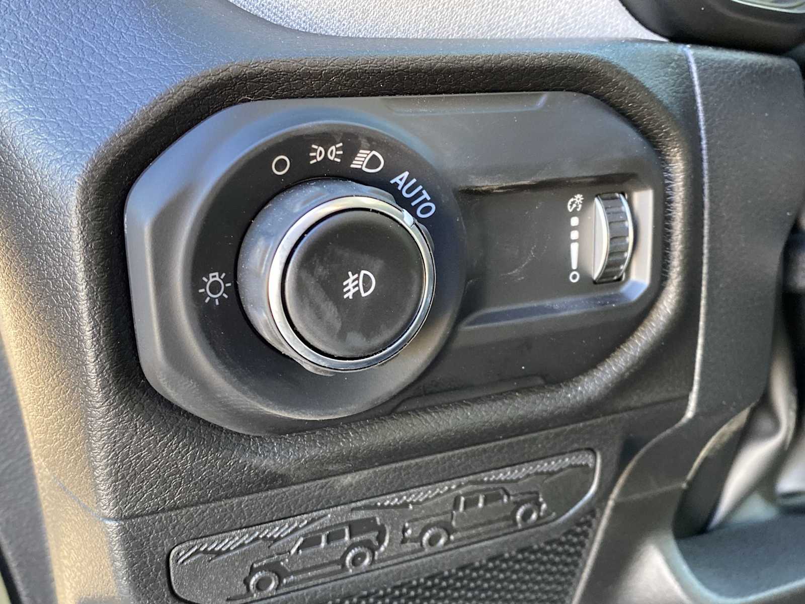 Thumbnail: 2026 Jeep Wrangler - 22