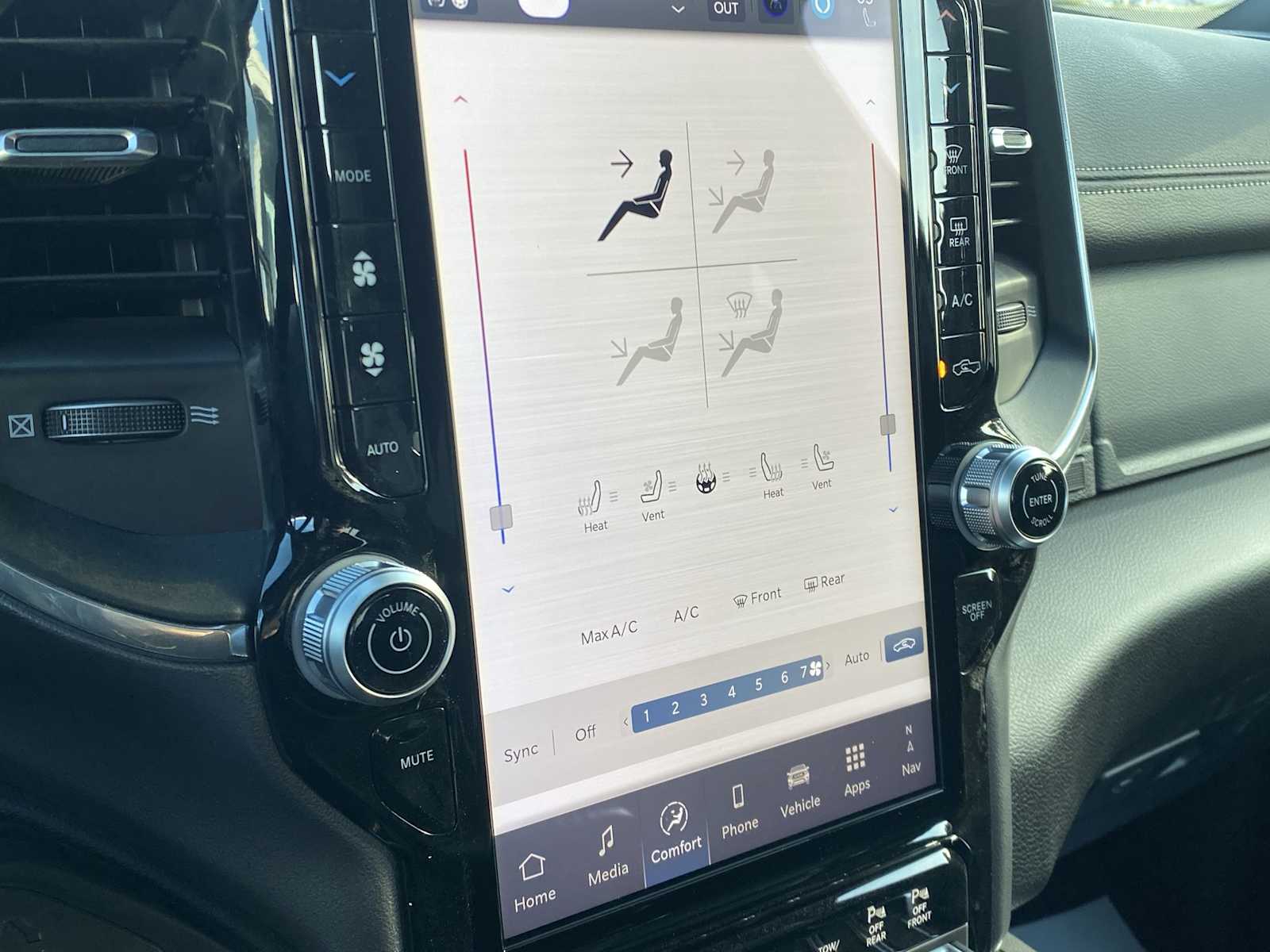 Thumbnail: 2025 RAM 2500 - 26