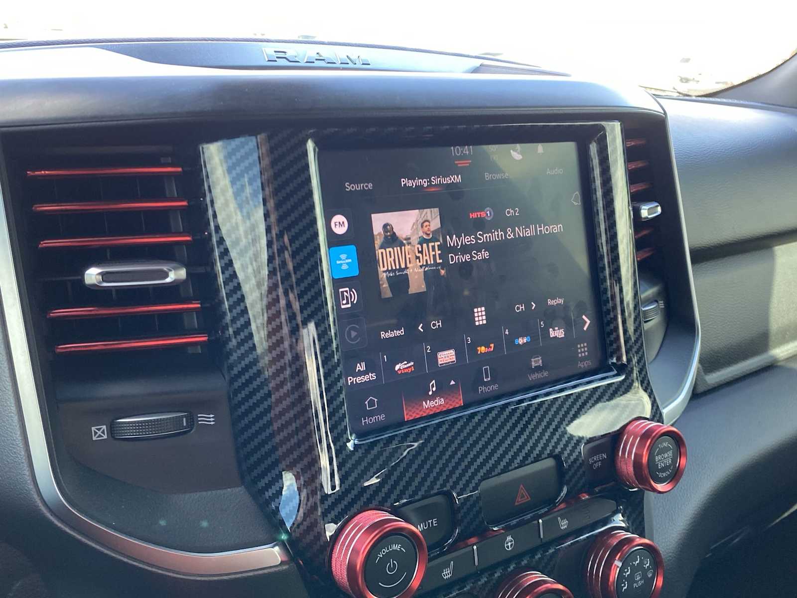 Thumbnail: 2024 RAM 1500 - 28