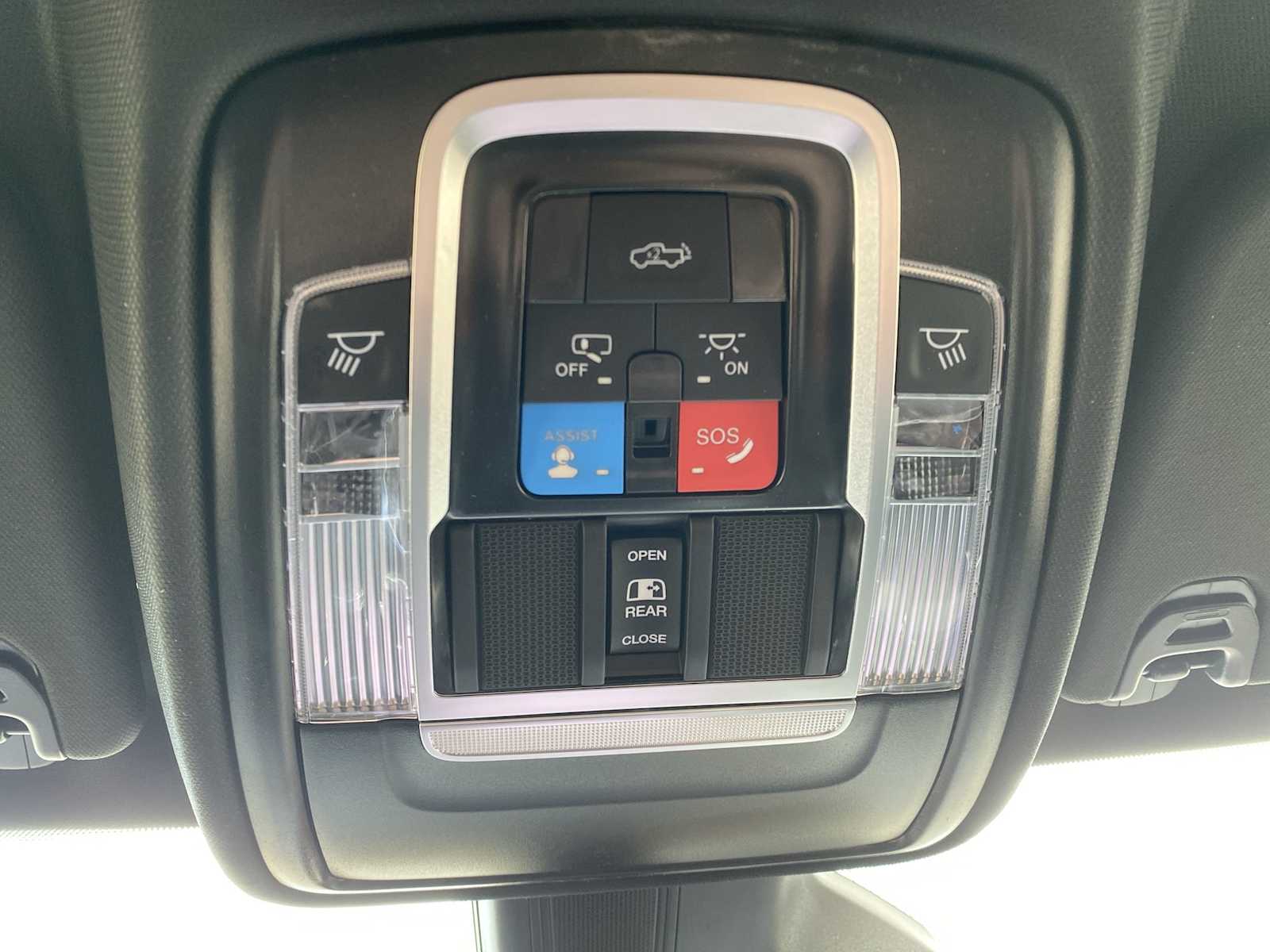 Thumbnail: 2026 RAM 1500 - 27