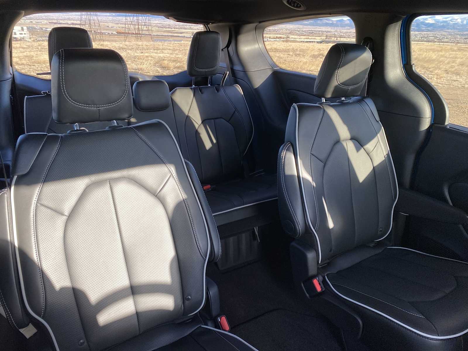 Thumbnail: 2026 Chrysler Pacifica - 34