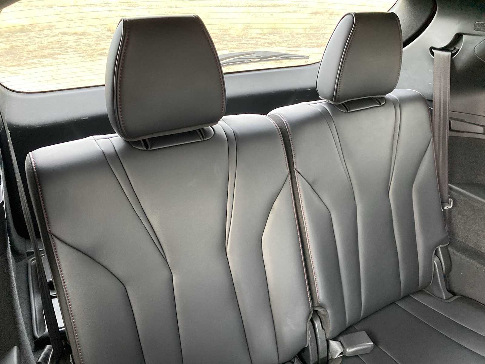 Thumbnail: 2022 Acura MDX - 16