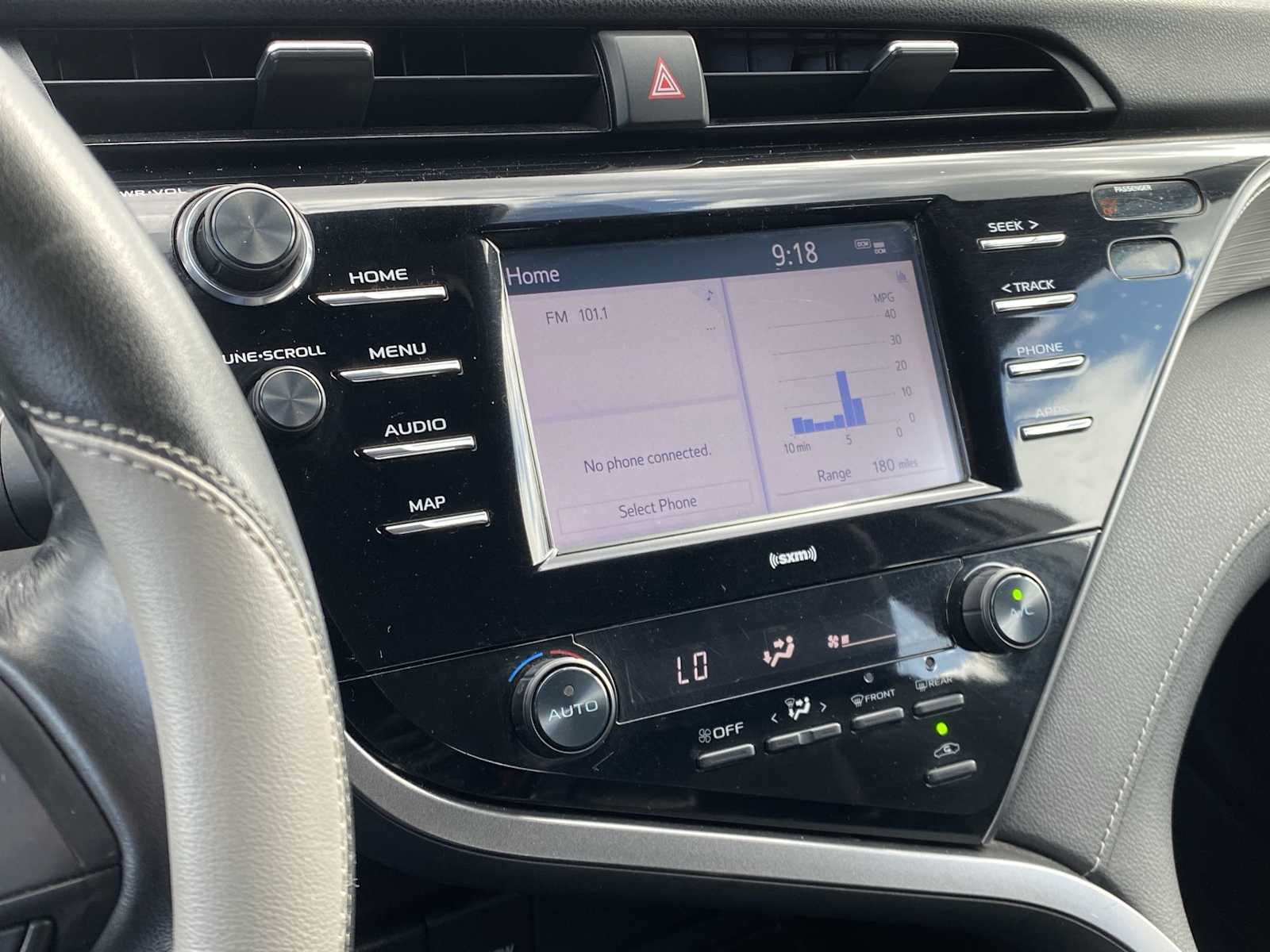 Thumbnail: 2020 Toyota Camry - 18