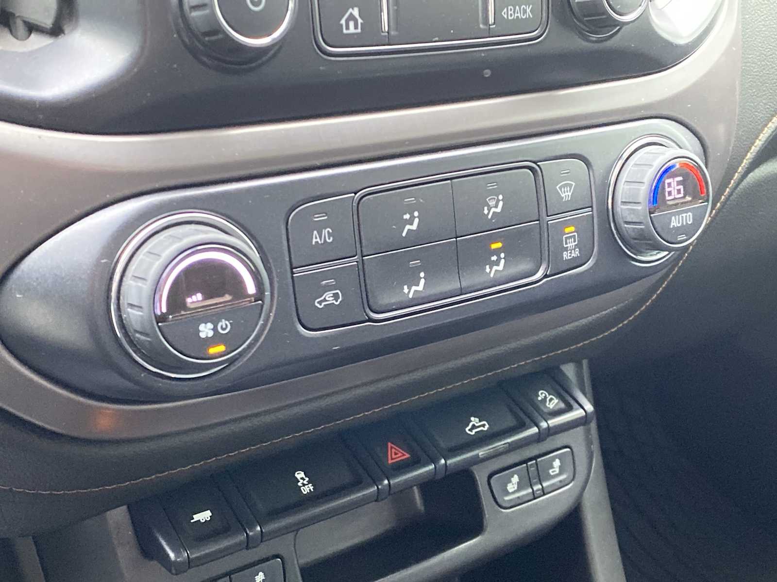 Thumbnail: 2021 GMC Canyon - 26