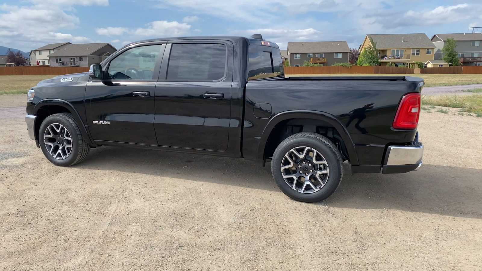 Thumbnail: 2025 RAM 1500 - 6