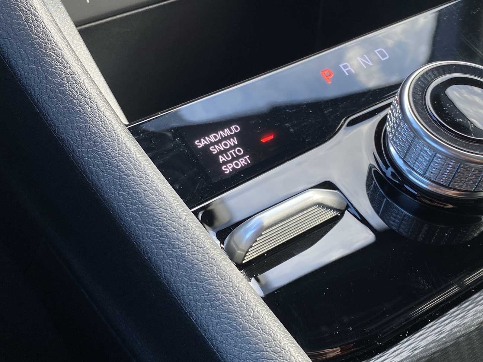 Thumbnail: 2025 Jeep Grand Cherokee - 34