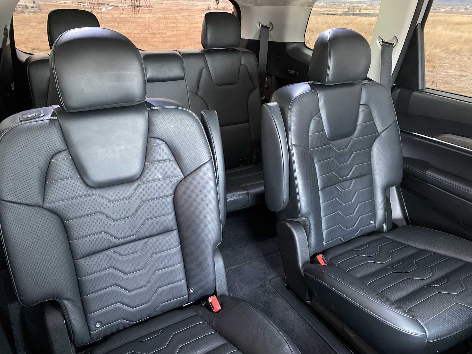 Thumbnail: 2022 Kia Telluride - 15