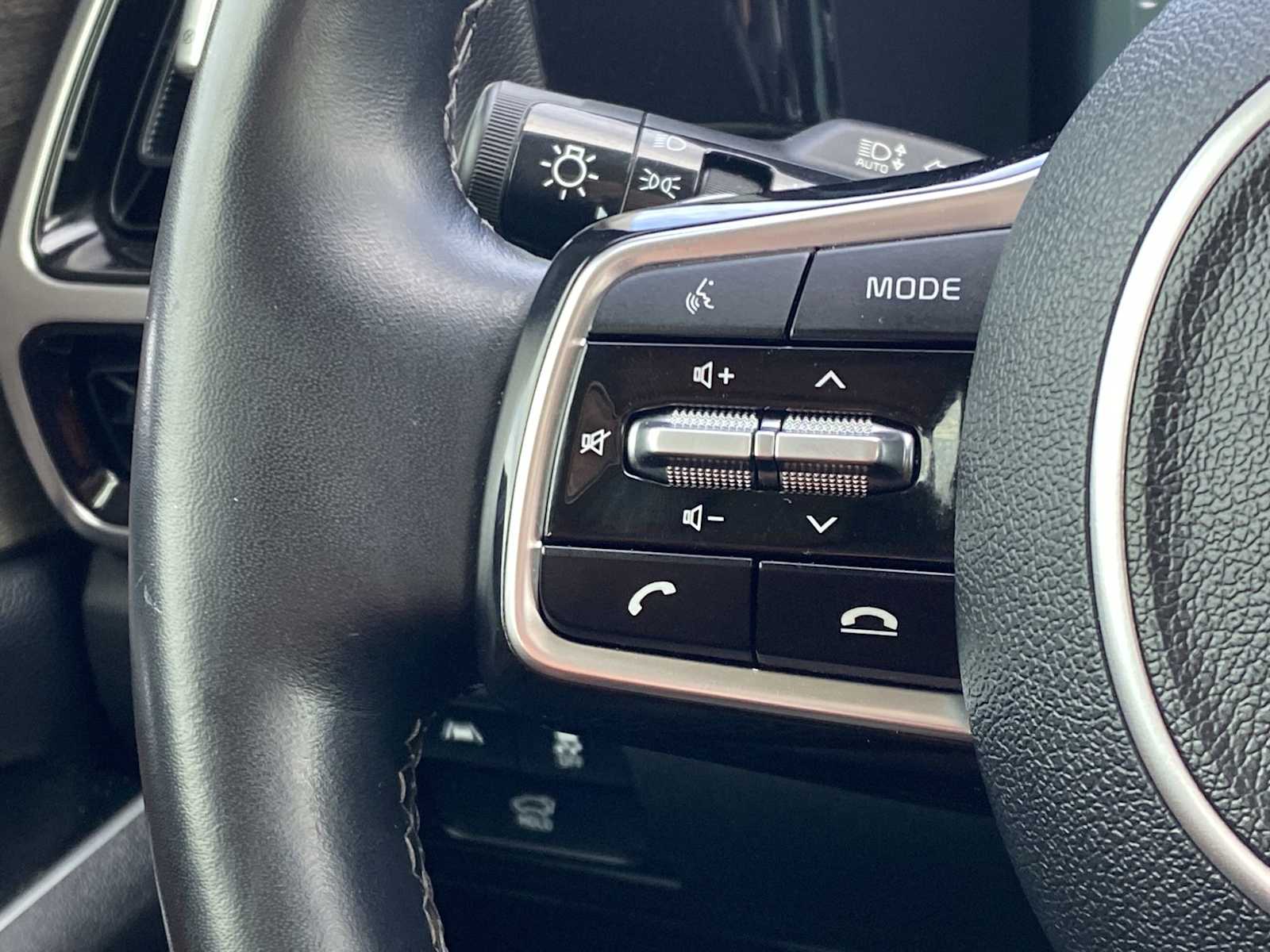 Thumbnail: 2021 Kia Sorento - 32