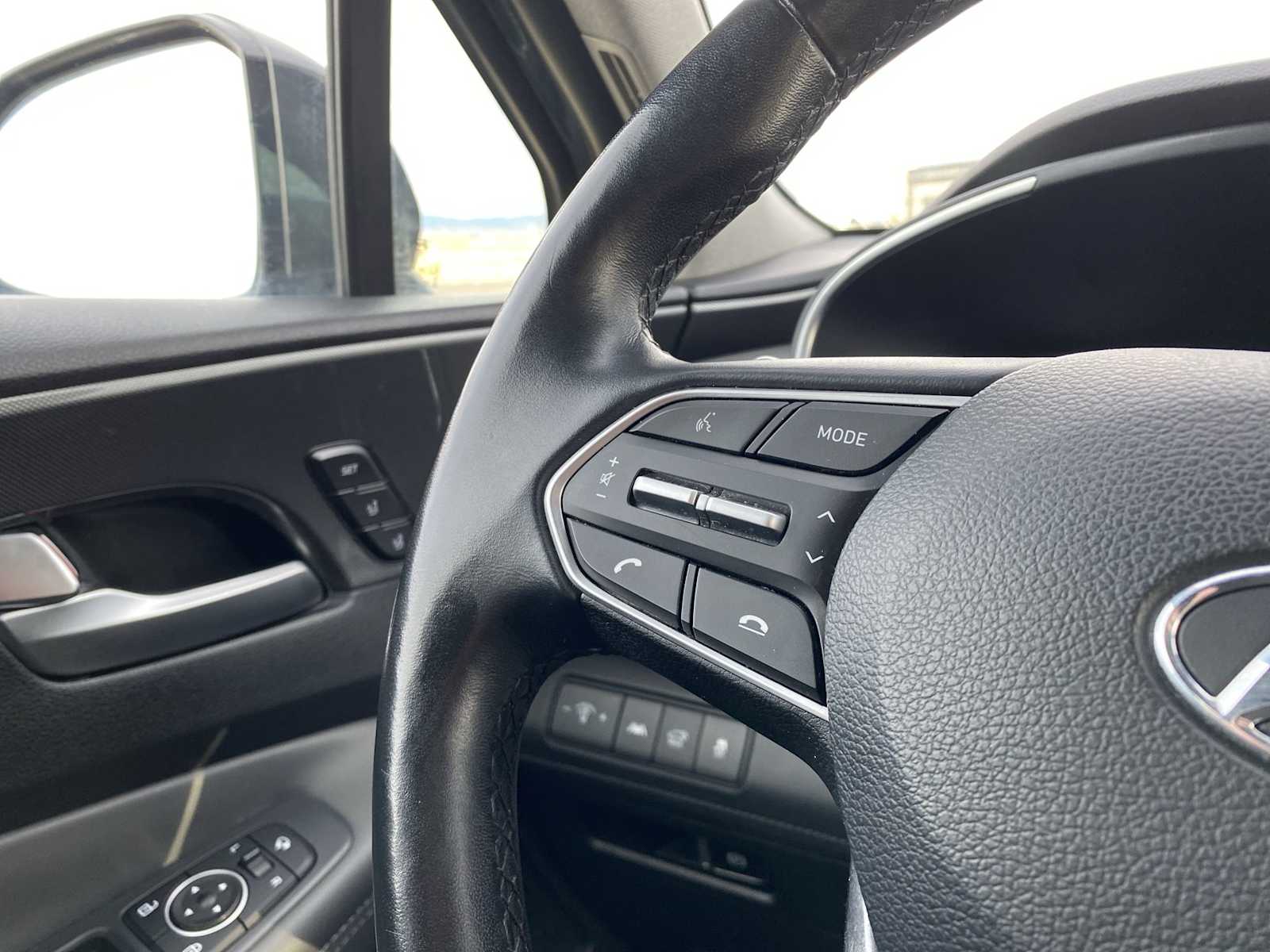 Thumbnail: 2023 Hyundai Santa Fe - 24