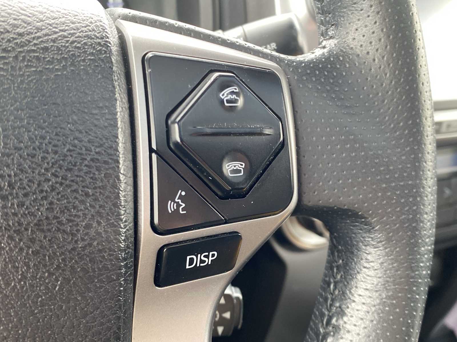 Thumbnail: 2018 Toyota 4Runner - 20