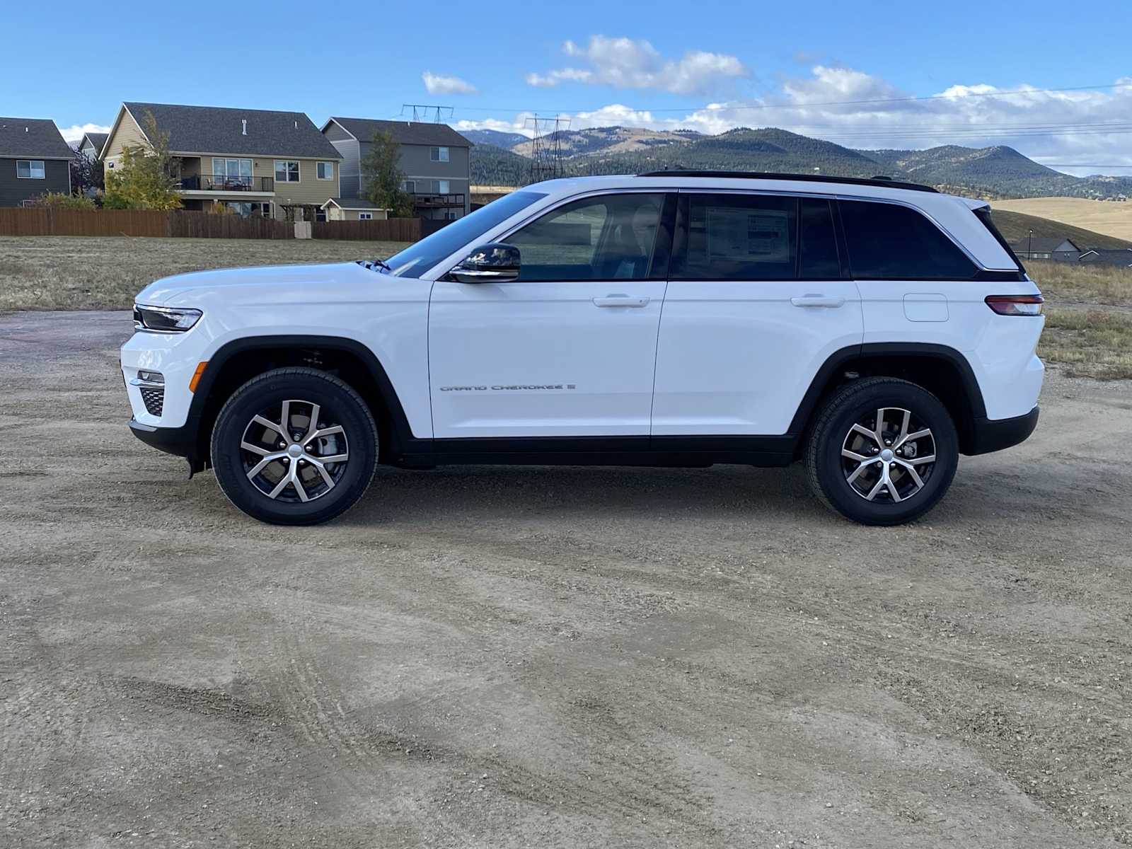 Thumbnail: 2025 Jeep Grand Cherokee - 10