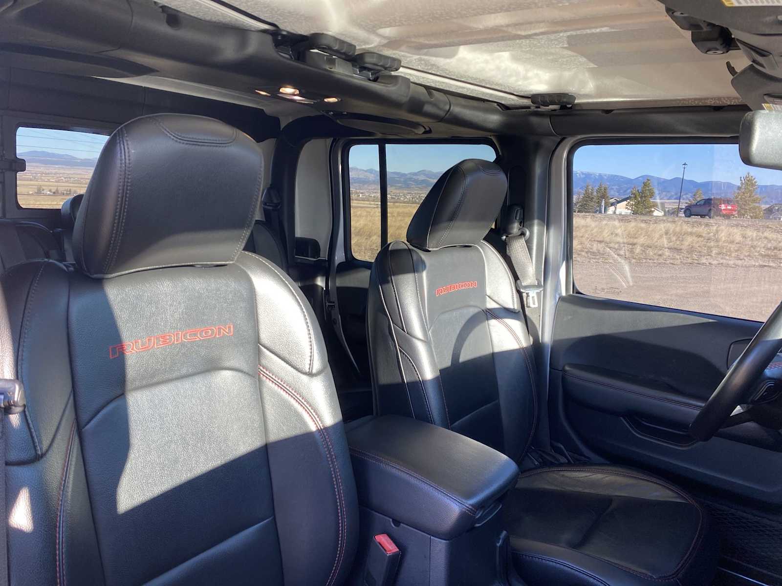 Thumbnail: 2020 Jeep Gladiator - 18